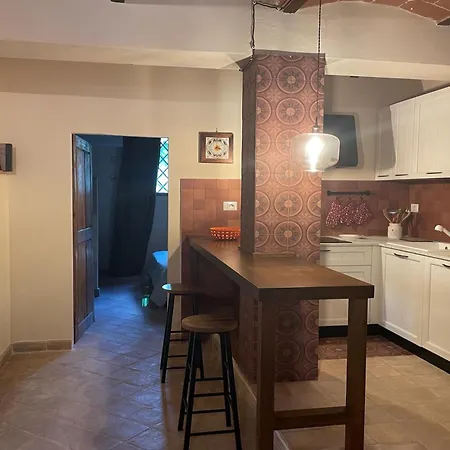 Gigi & Virgi Country House - Happy Apartament